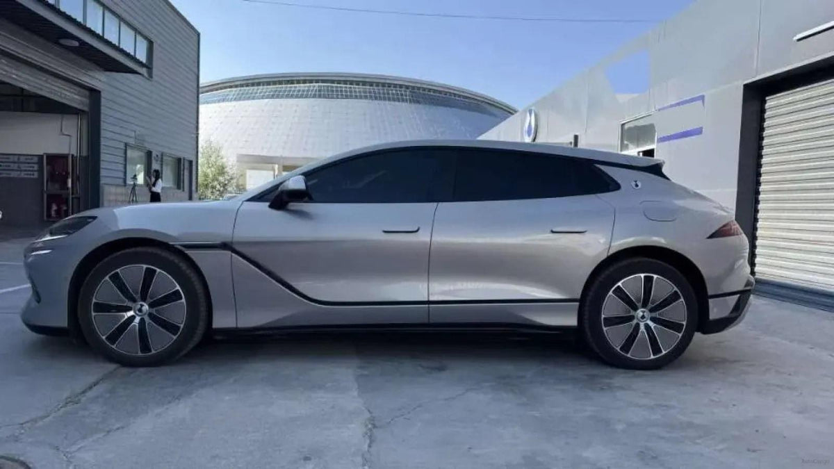 2024 Denza DenzaZ9GT 2.0T 207HP L4 E-CVT PHEV 38.5KWH 201km image 5