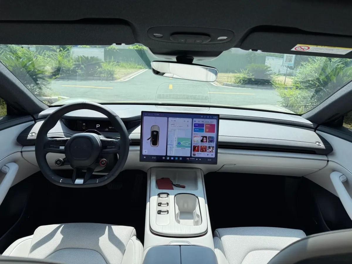 2024 Xiaomi SU7 BEV 73.6KWH image 5