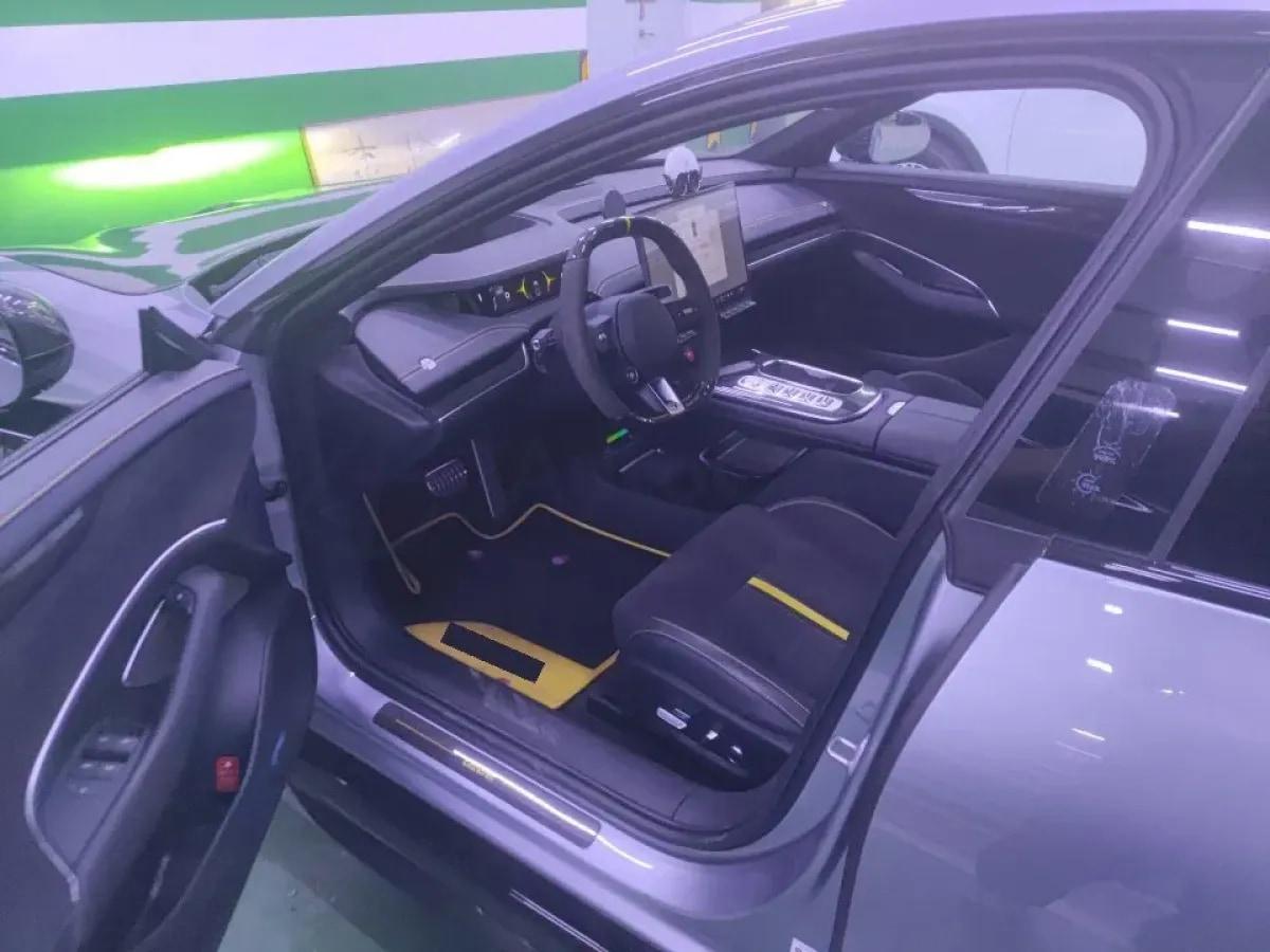 2025 Xiaomi SU7 Ultra BEV 93.7KWH 630km image 5