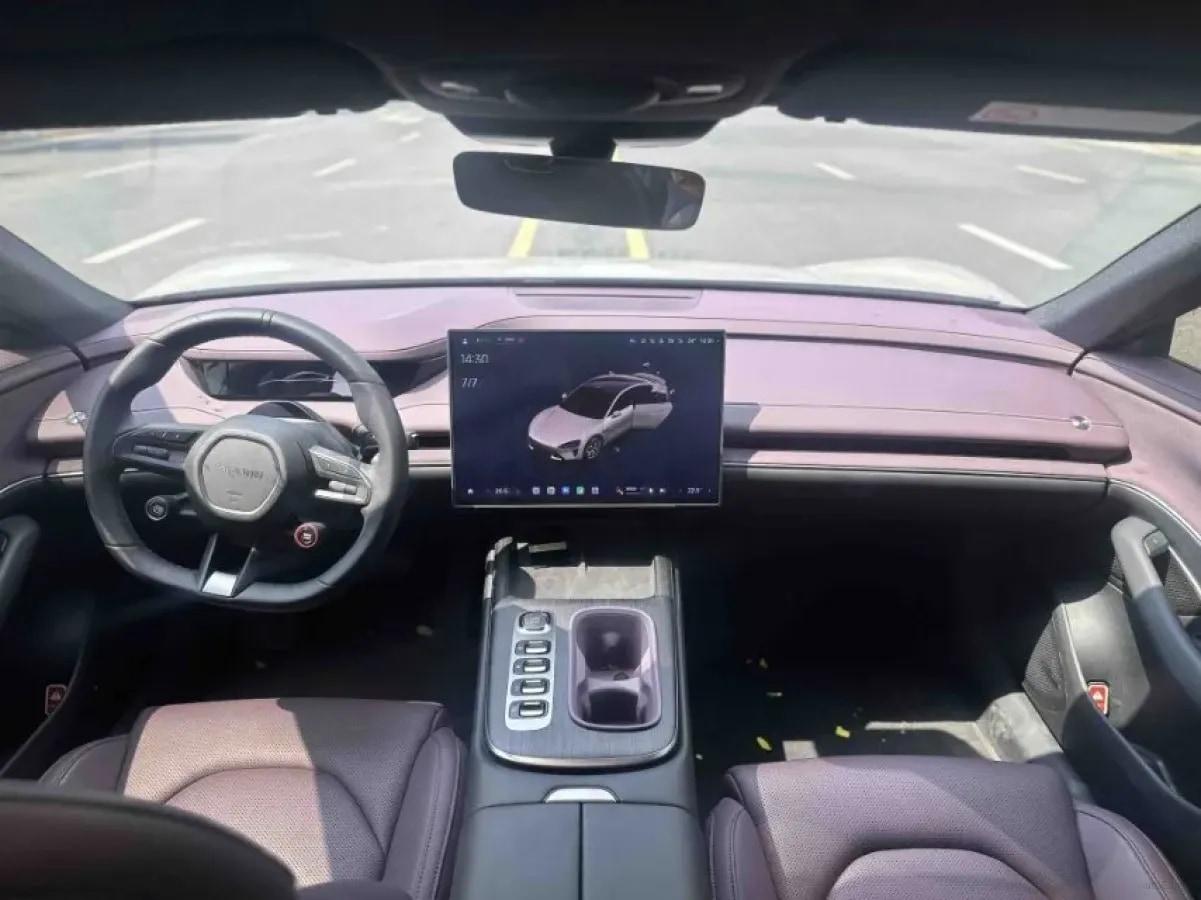 2024 Xiaomi SU7 BEV 94.3KWH image 5