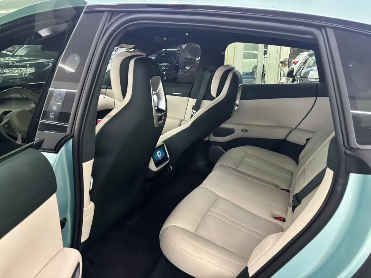2025 Xiaomi YU7 BEV 101.7KWH 760km image 5