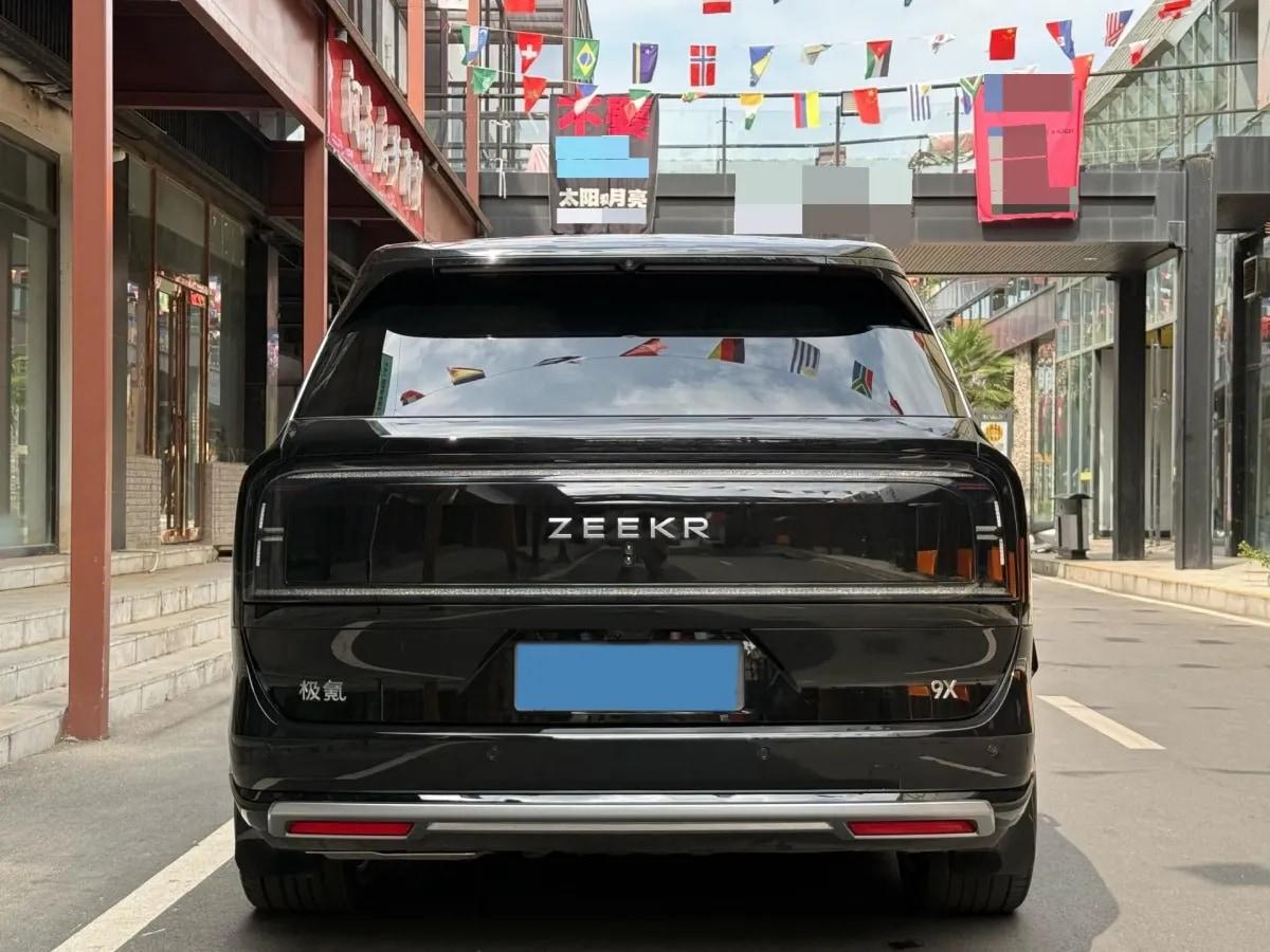 2025 Zeekr 9X 2.0T 279HP L4 1DHT PHEV image 5