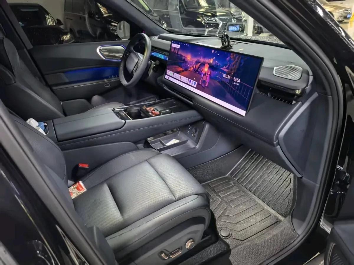 2025 LYNK&CO 900 2.0T 254HP L4 3DHT PHEV 52.38KWH 280km image 5