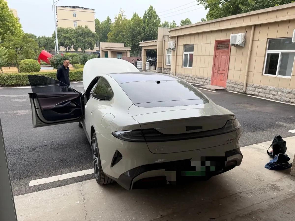 2024 Xiaomi SU7 BEV 101KWH 800km image 5