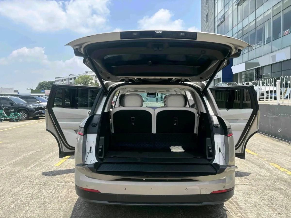 2025 LYNK&CO 900 2.0T 254HP L4 3DHT PHEV 52.38KWH 280km image 5