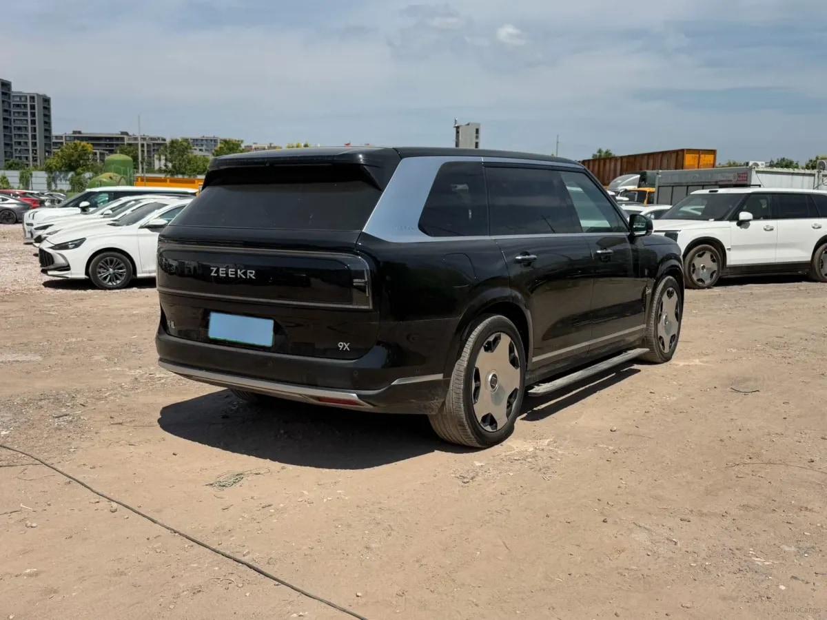 2025 Zeekr 9X 2.0T 279HP L4 1DHT PHEV 70KWH 380km image 5