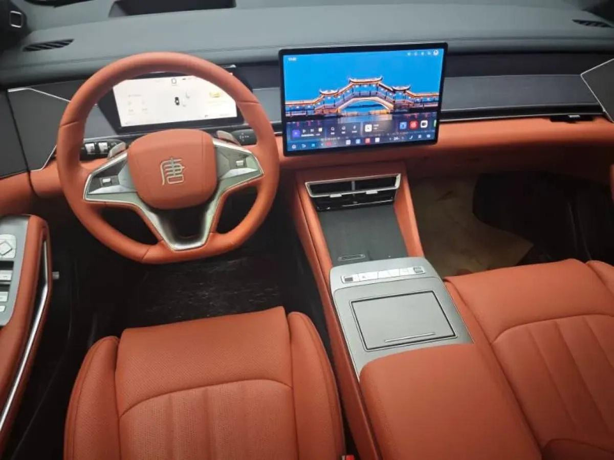 2025 BYD Tang L 1.5T 156HP L4 E-CVT PHEV 35.6KWH 175km image 5