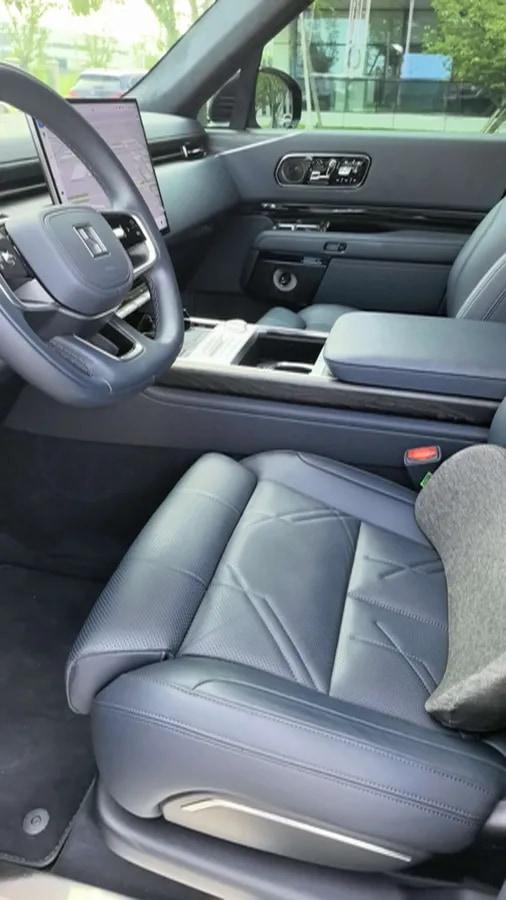 2025 Zeekr 9X 2.0T 279HP L4 1DHT PHEV 55KWH 288km image 5