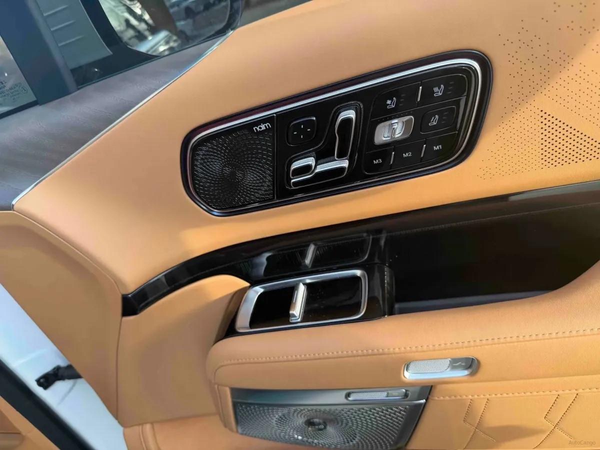 2025 Zeekr 9X 2.0T 279HP L4 1DHT PHEV 70KWH 355km image 5
