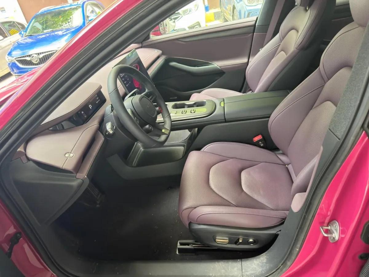 2024 Xiaomi SU7 BEV 73.6KWH image 5