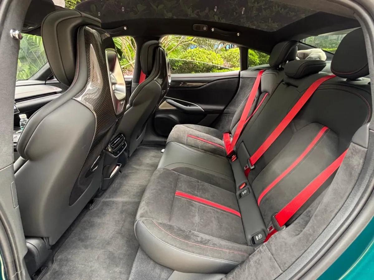 2025 Xiaomi SU7 Ultra BEV 93.7KWH 630km image 5