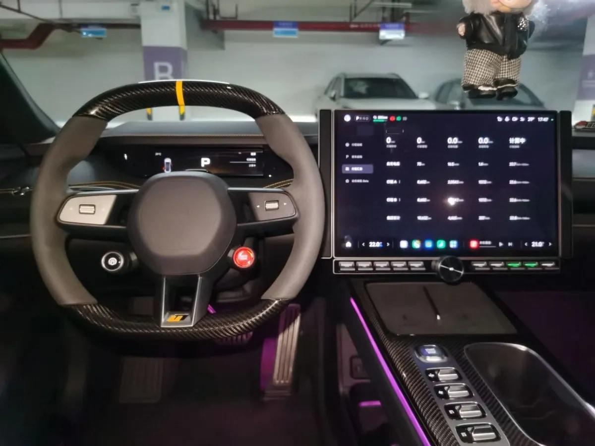 2025 Xiaomi SU7 Ultra BEV 93.7KWH 630km image 5