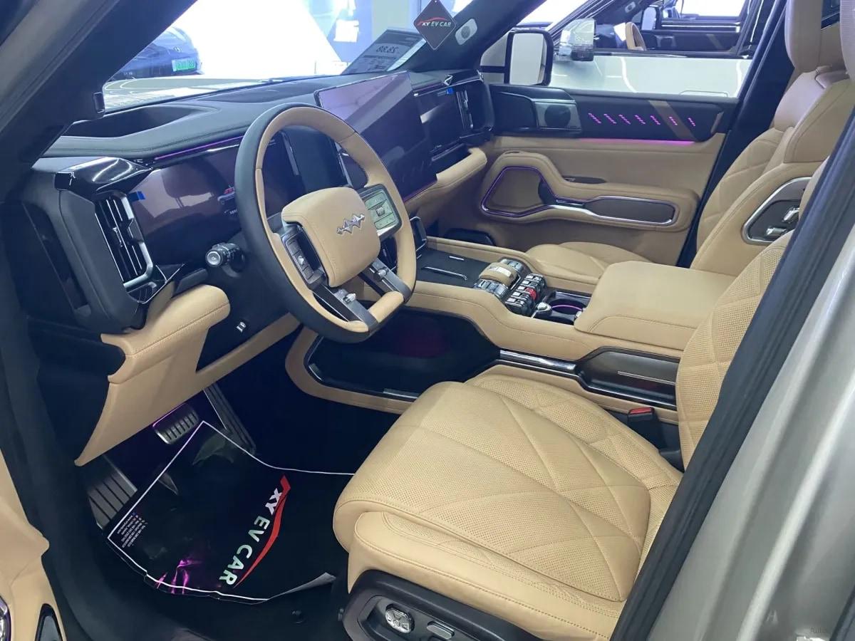 2025 Fang Cheng Bao Bao 8 2.0T 245HP L4 E-CVT PHEV 36.8KWH image 5