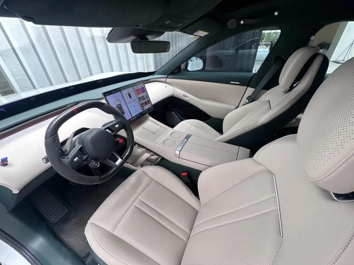 2025 Xiaomi YU7 BEV 101.7KWH image 5