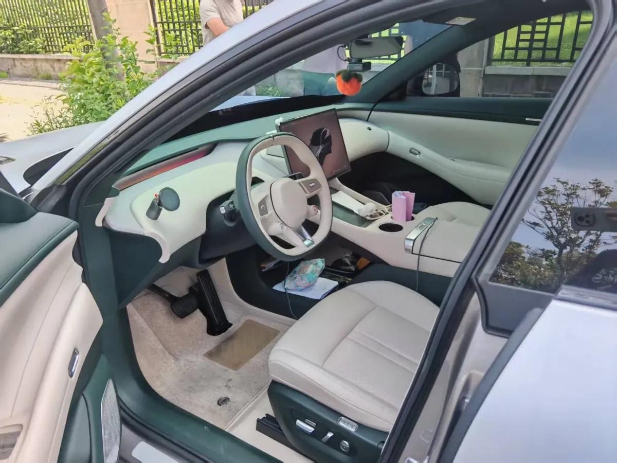 2025 Xiaomi YU7 BEV 96.3KWH image 5