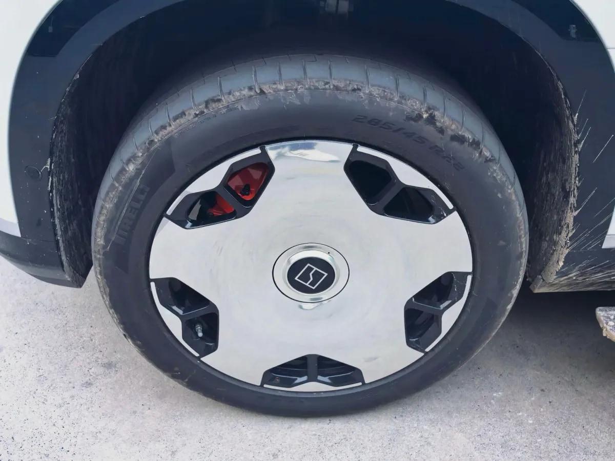 2025 Zeekr 9X 2.0T 279HP L4 1DHT PHEV 70KWH 355km image 5