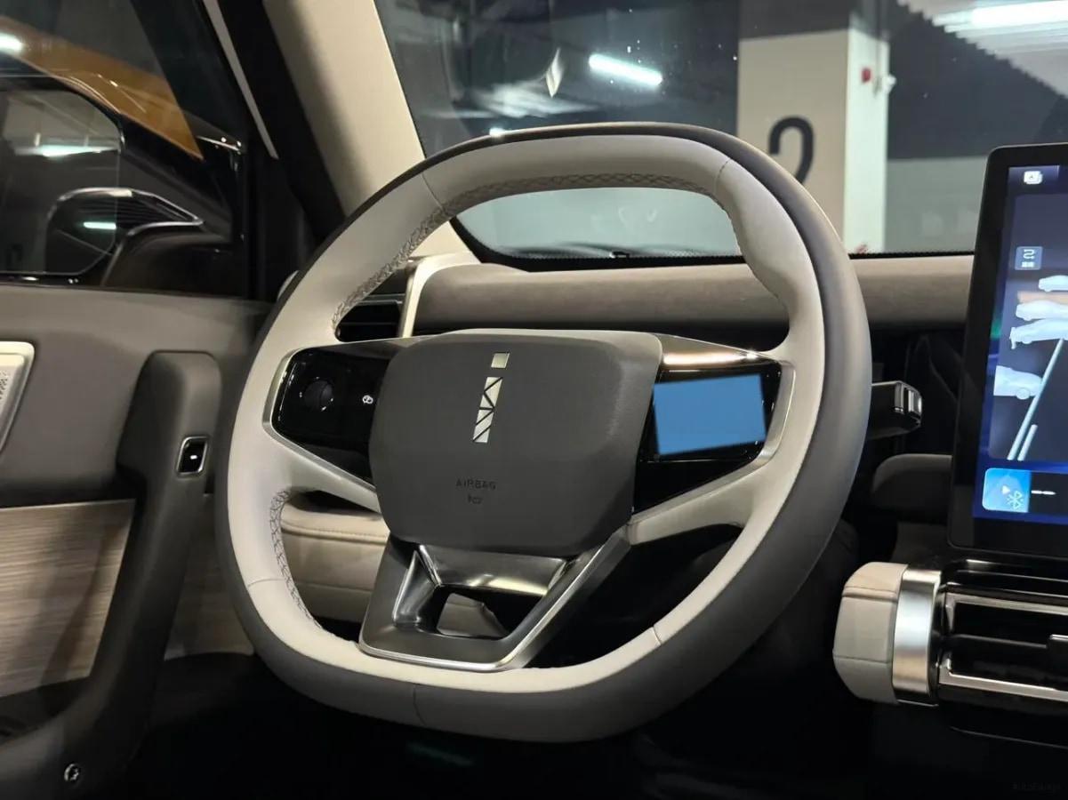 2024 iCAR iCAR 03 BEV 65.69KWH 472km image 5