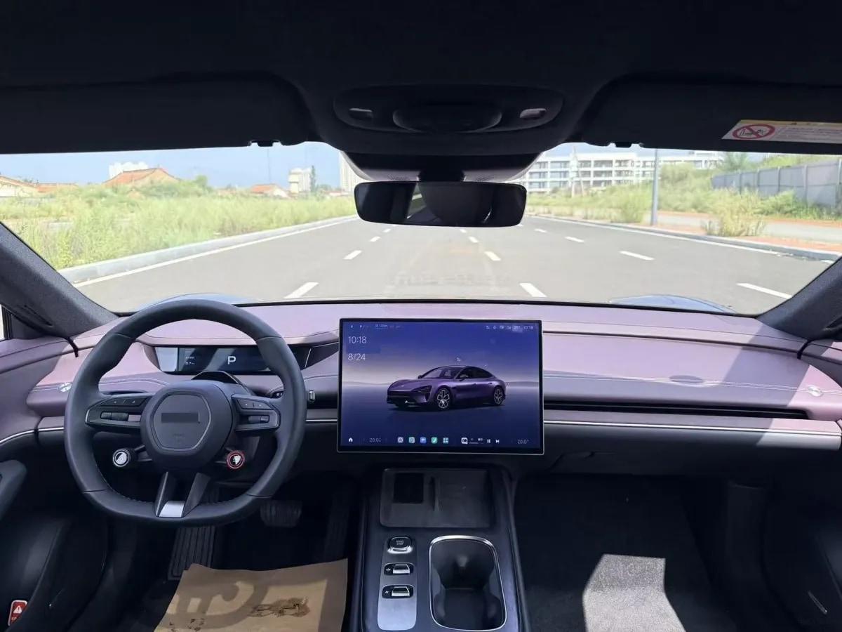 2024 Xiaomi SU7 BEV 73.6KWH 700km image 5