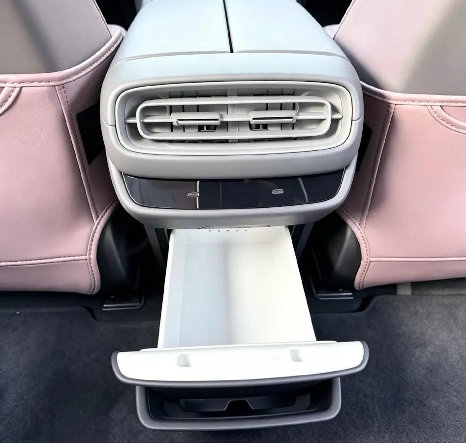 2024 Xiaomi SU7 BEV 101KWH image 5