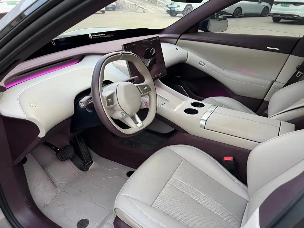 2025 Xiaomi YU7 BEV 96.3KWH 835km image 5