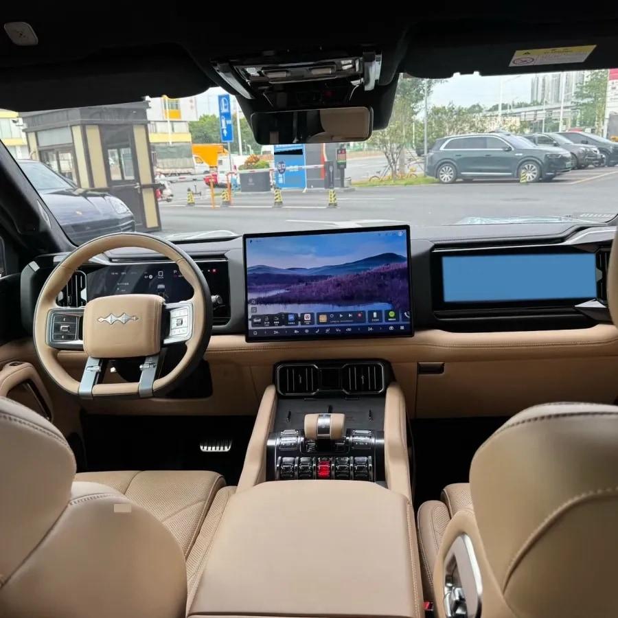 2025 FangChengBao Bao 8 2.0T 245HP L4 E-CVT PHEV 36.8KWH image 5