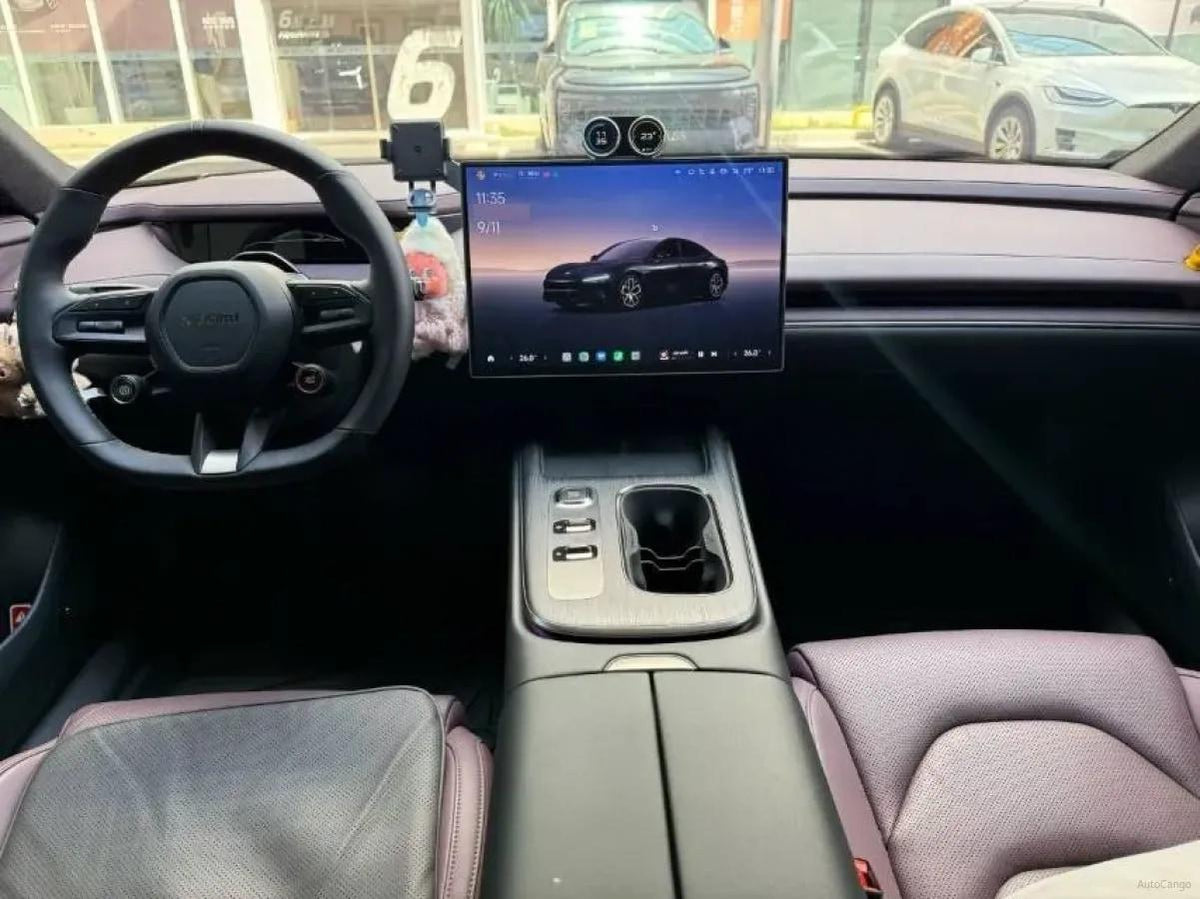 2024 Xiaomi SU7 BEV 73.6KWH 700km image 5