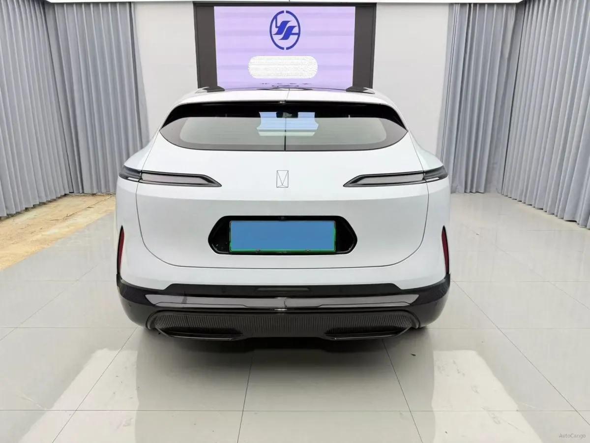 2024 Avatr 07 BEV 82.16KWH 650km image 5