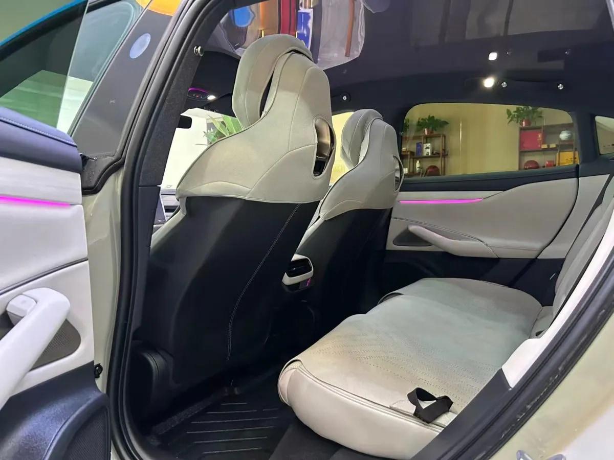 2024 Xiaomi SU7 BEV 73.6KWH image 5