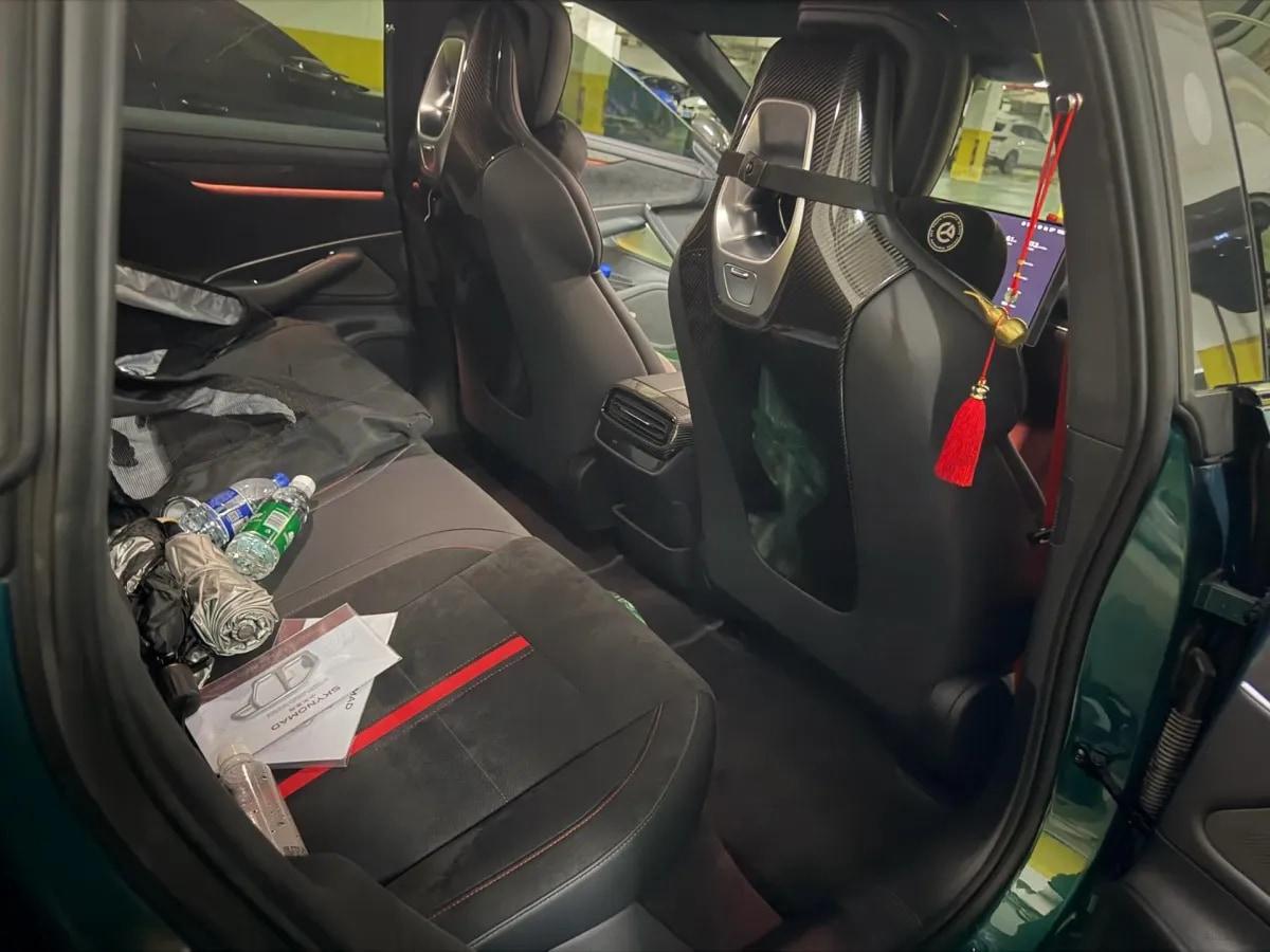 2025 Xiaomi SU7 Ultra BEV 93.7KWH 630km image 5