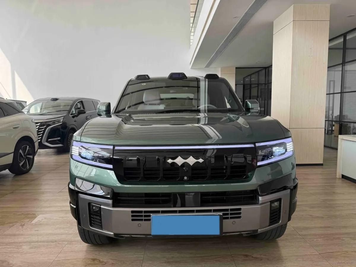 2025 Fang Cheng Bao Bao 8 2.0T 245HP L4 E-CVT PHEV 36.8KWH image 5