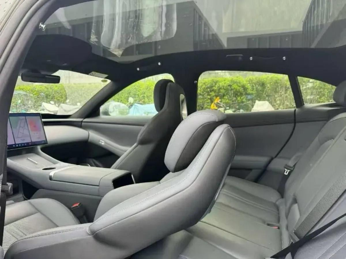 2025 Xiaomi YU7 BEV 96.3KWH 835km image 5