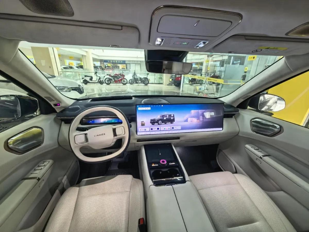 2025 LYNK&CO 900 1.5T 190HP L4 3DHT PHEV 44.85KWH 220km image 5