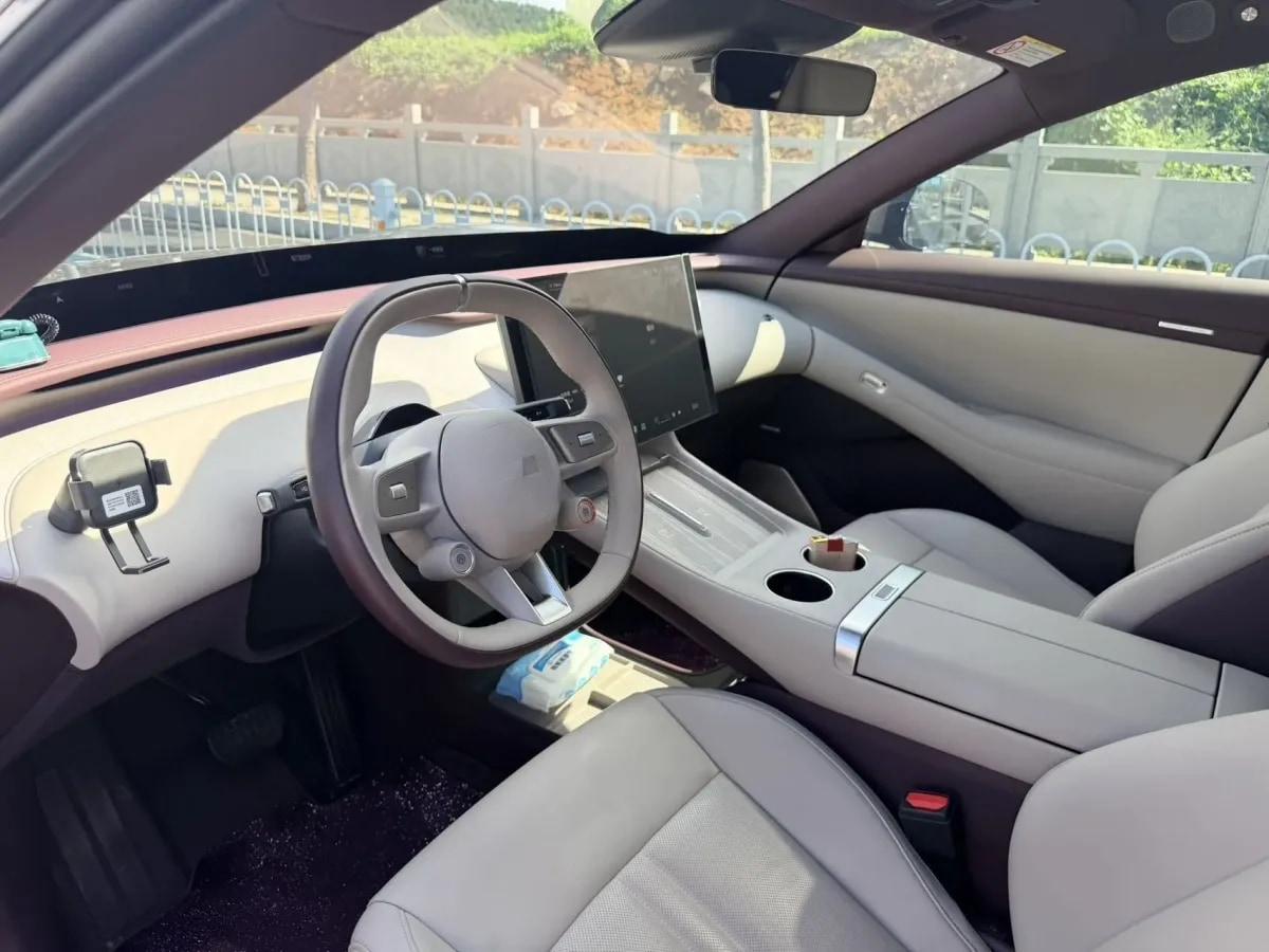 2025 Xiaomi YU7 BEV 96.3KWH 770km image 5