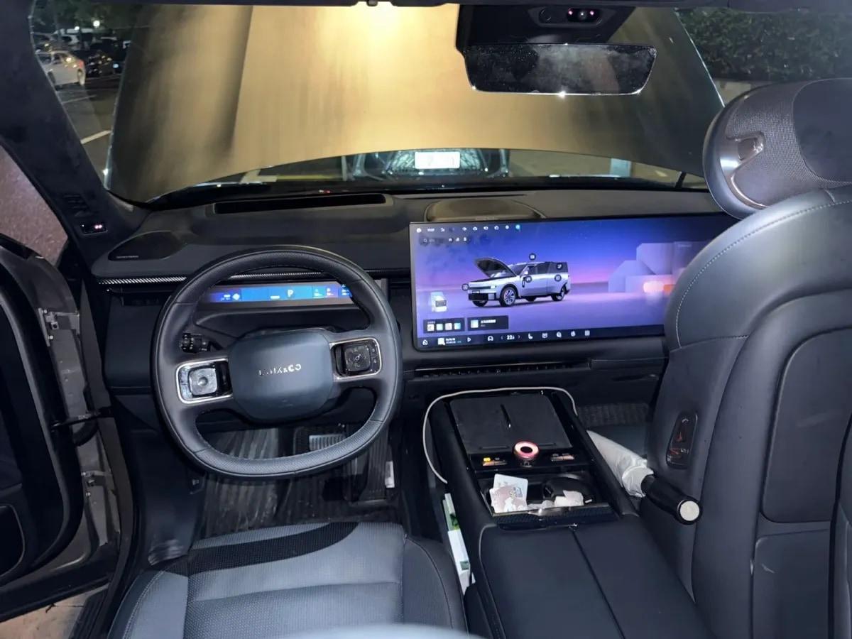 2025 LYNK&CO 900 2.0T 254HP L4 3DHT PHEV 52.38KWH 280km image 5