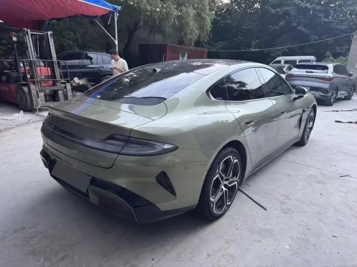 2024 Xiaomi SU7 BEV 73.6KWH image 5