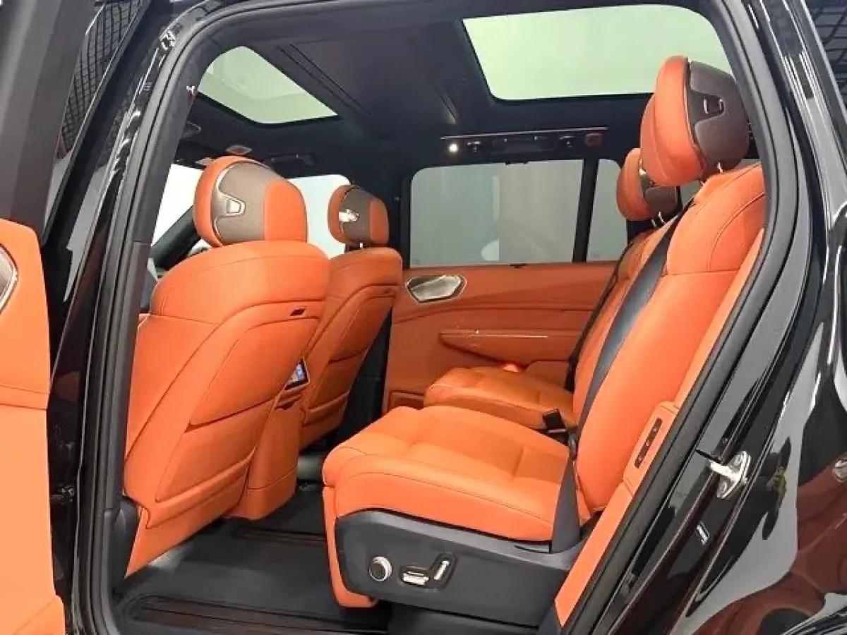 2025 LYNK&CO 900 2.0T 254HP L4 3DHT PHEV 52.38KWH 280km image 5