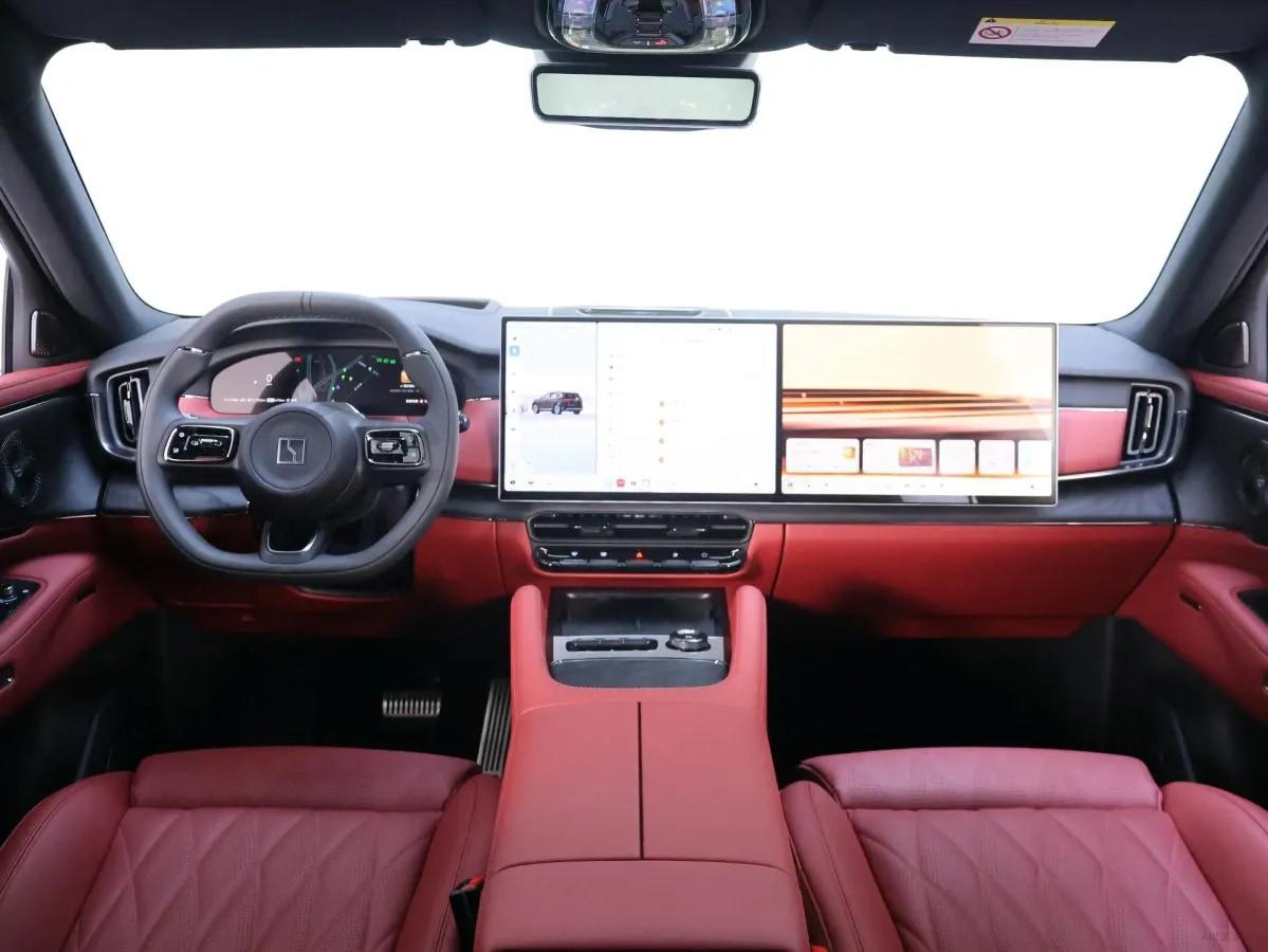 2026 Zeekr 8X 2.0T 279HP L4 1DHT PHEV 70KWH 410km image 5