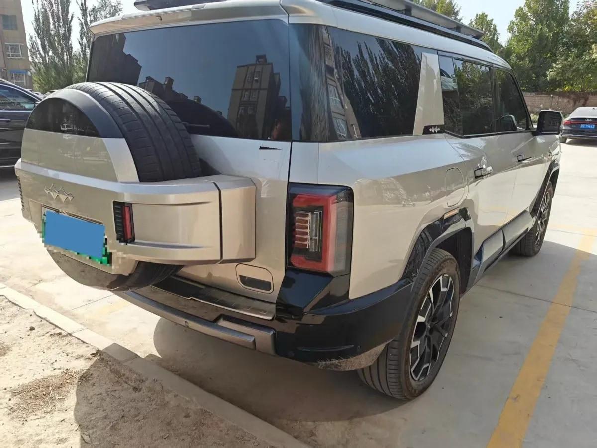 2025 Fang Cheng Bao Bao 8 2.0T 245HP L4 E-CVT PHEV 36.8KWH image 5