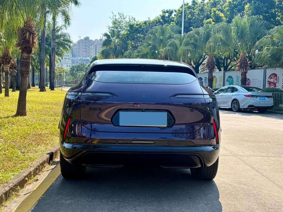 2024 Avatr 07 BEV 82.16KWH 650km image 5
