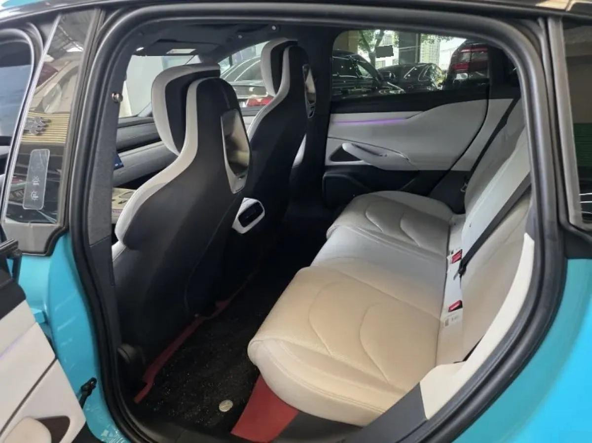2024 Xiaomi SU7 BEV 73.6KWH 700km image 5