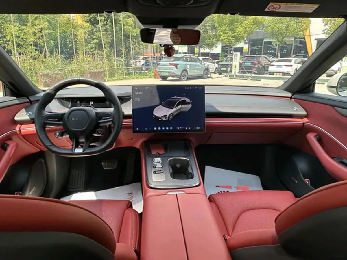 2024 Xiaomi SU7 BEV 73.6KWH image 5