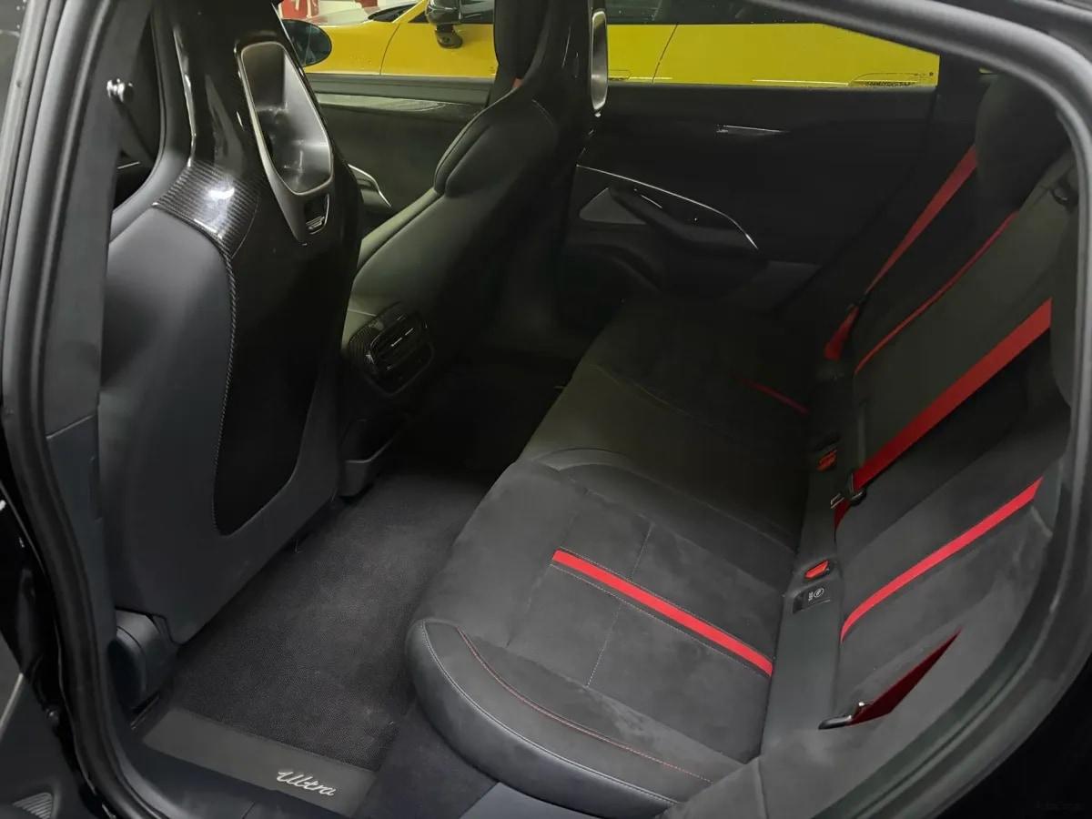 2025 Xiaomi SU7 Ultra BEV 93.7KWH 630km image 5