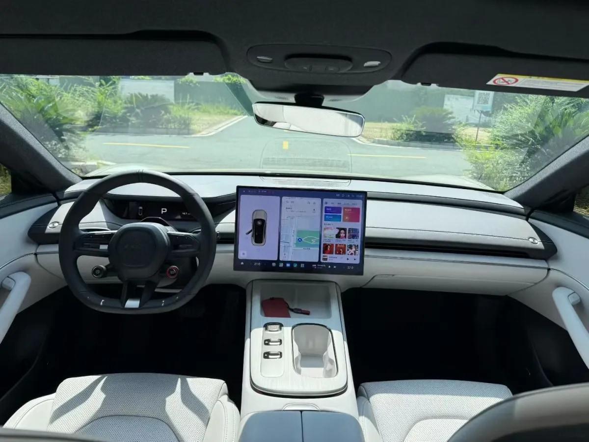 2024 Xiaomi SU7 BEV 73.6KWH image 5