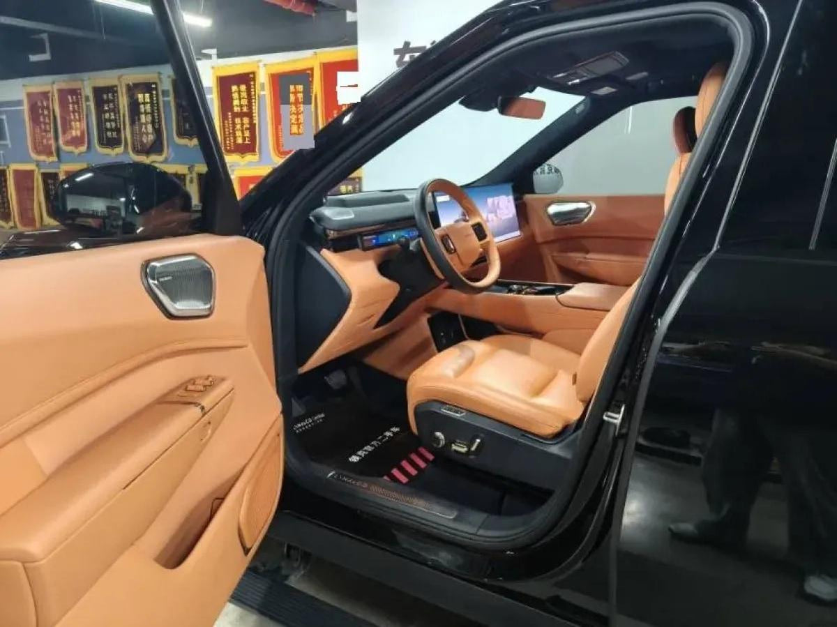 2025 LYNK&CO 900 1.5T 190HP L4 3DHT PHEV 44.85KWH 220km image 5