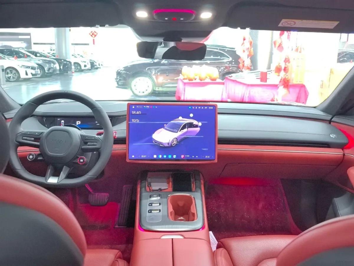 2024 Xiaomi SU7 BEV 73.6KWH 700km image 5