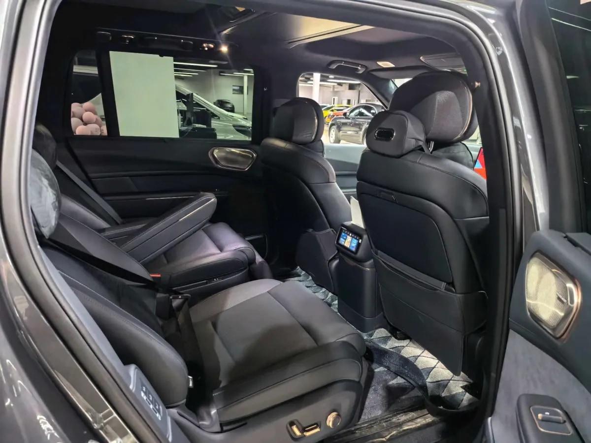 2025 LYNK&CO 900 1.5T 190HP L4 3DHT PHEV 44.85KWH 220km image 5