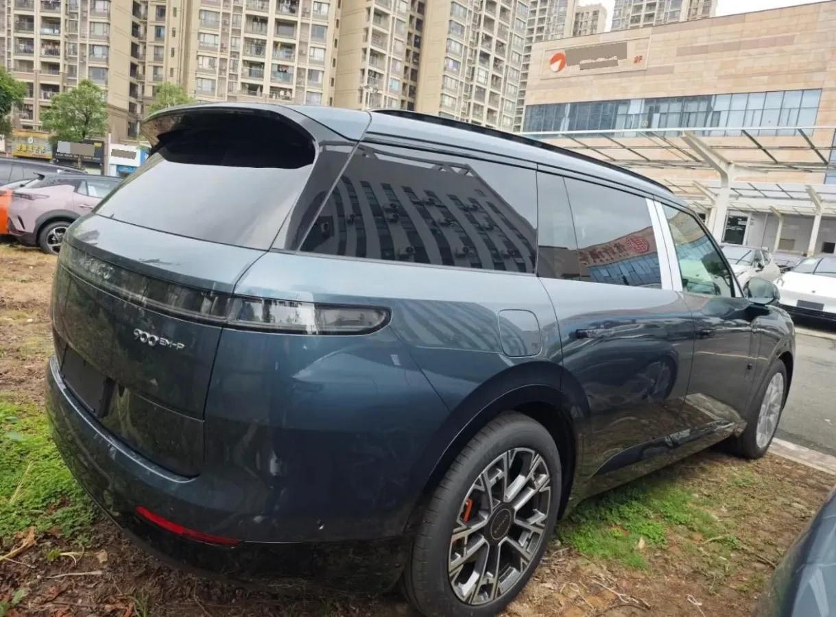 2025 LYNK&CO 900 2.0T 254HP L4 3DHT PHEV 52.38KWH 280km image 5