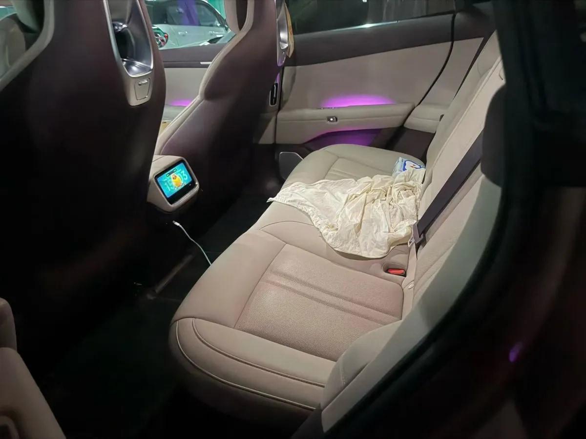 2025 Xiaomi YU7 BEV 96.3KWH image 5