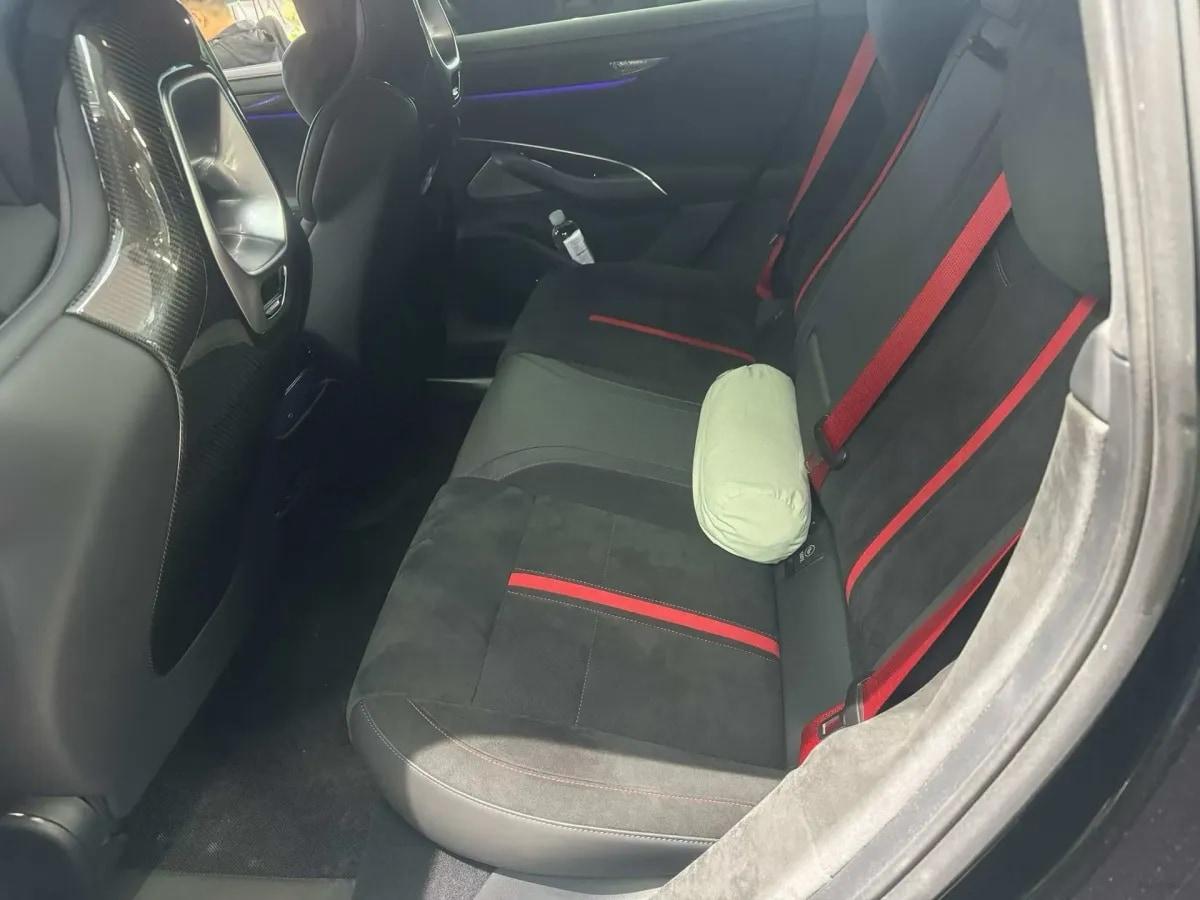 2025 Xiaomi SU7 Ultra BEV 93.7KWH 630km image 5