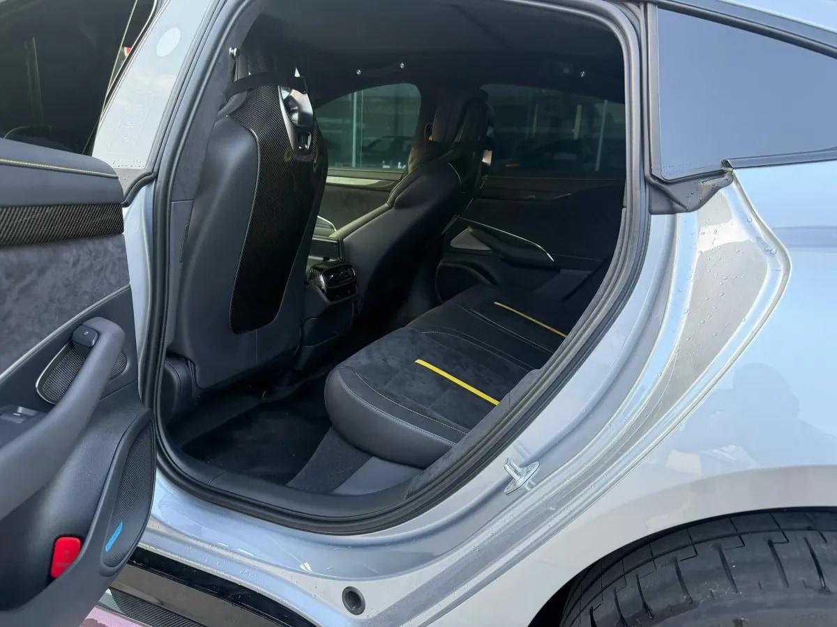 2025 Xiaomi SU7 Ultra BEV 93.7KWH image 5